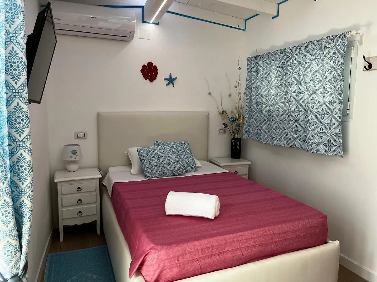 Palmasera Charming Rooms